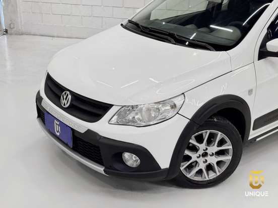 VOLKSWAGEN-SAVEIRO-2012