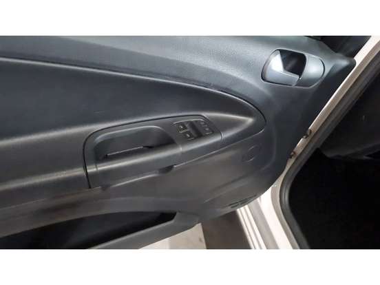 VOLKSWAGEN-SAVEIRO-1.6 MSI ROBUST CS 16V FLEX 2P MANUAL VOLKSWAGEN-SAVEIRO-2025
