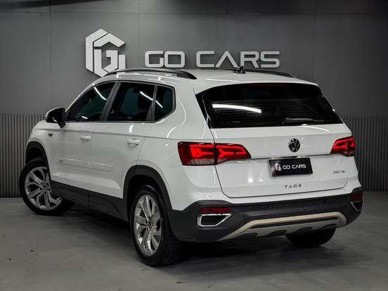 VOLKSWAGEN-TAOS-1.4 250 TSI TOTAL FLEX COMFORTLINE AUTOMÁTICO VOLKSWAGEN-TAOS-2021