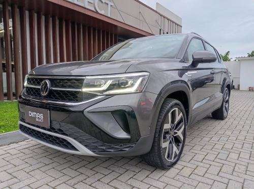 VOLKSWAGEN-TAOS-2024