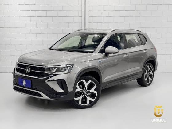 VOLKSWAGEN TAOS 1.4 250 TSI TOTAL FLEX HIGHLINE AUTOMÁTICO