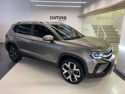 VOLKSWAGEN-TAOS-2024
