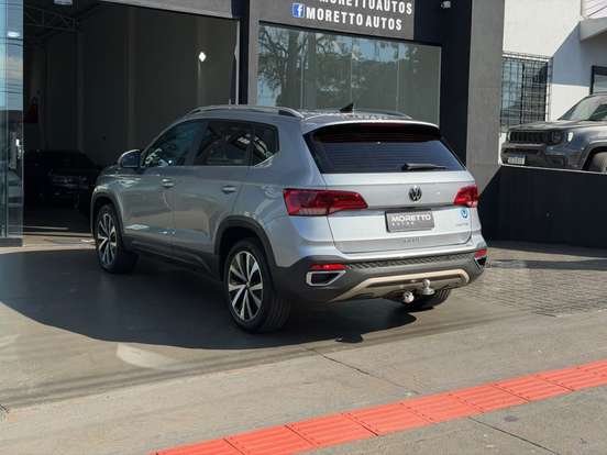 VOLKSWAGEN-TAOS-1.4 250 TSI TOTAL FLEX HIGHLINE AUTOMÁTICO VOLKSWAGEN-TAOS-2021