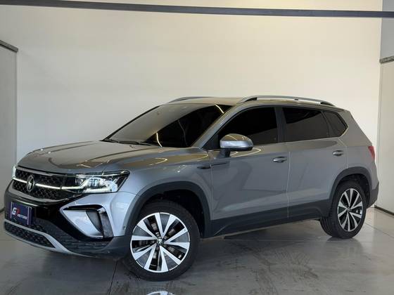VOLKSWAGEN TAOS 1.4 250 TSI TOTAL FLEX HIGHLINE AUTOMÁTICO
