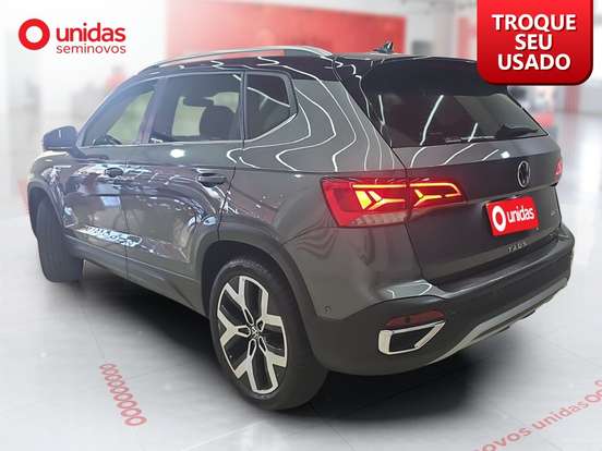 VOLKSWAGEN-TAOS-1.4 250 TSI TOTAL FLEX HIGHLINE AUTOMÁTICO VOLKSWAGEN-TAOS-2025