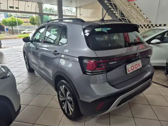 VOLKSWAGEN-T-CROSS-2024