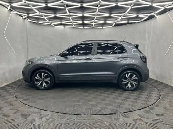 VOLKSWAGEN-T-CROSS-2024