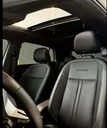 VOLKSWAGEN-T-CROSS-2025
