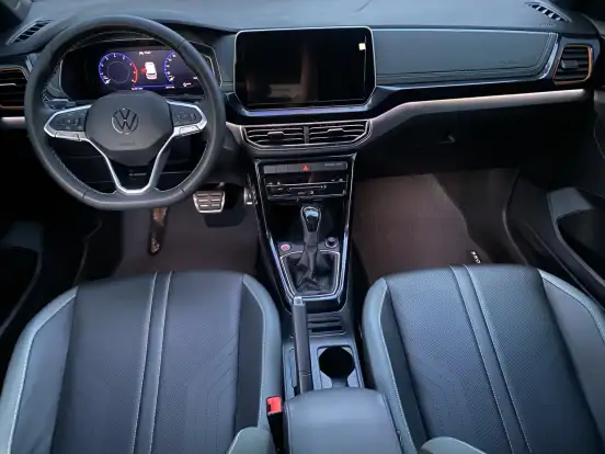 VOLKSWAGEN-T-CROSS-2025
