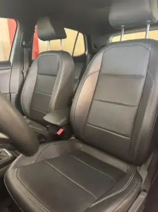 VOLKSWAGEN-T-CROSS-2022