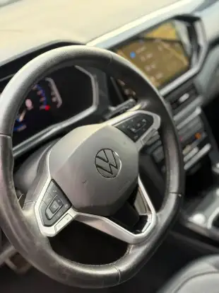 VOLKSWAGEN-T-CROSS-2024