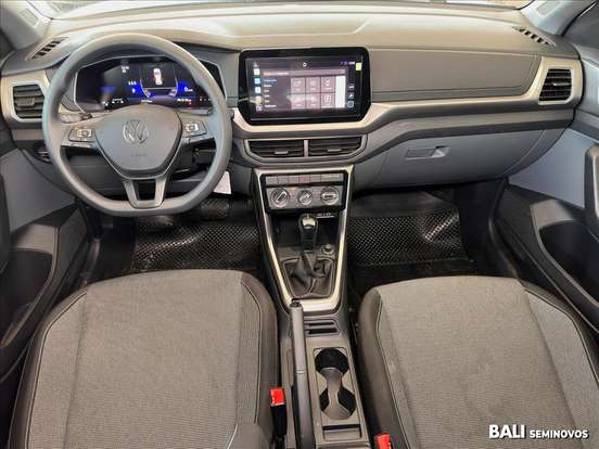 VOLKSWAGEN-T-CROSS-2025