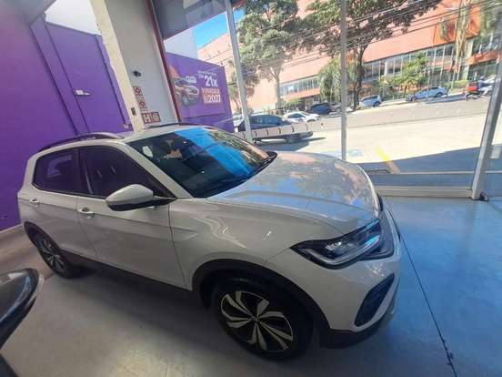 VOLKSWAGEN-T-CROSS-2025