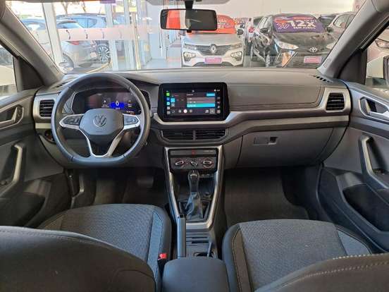 VOLKSWAGEN-T-CROSS-2025