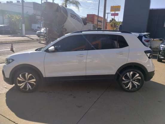 VOLKSWAGEN-T-CROSS-1.0 200 TSI TOTAL FLEX AUTOMÁTICO VOLKSWAGEN-T-CROSS-2021