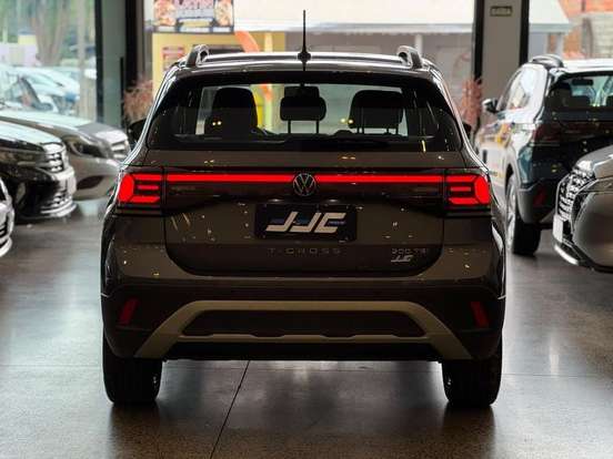 VOLKSWAGEN-T-CROSS-2024