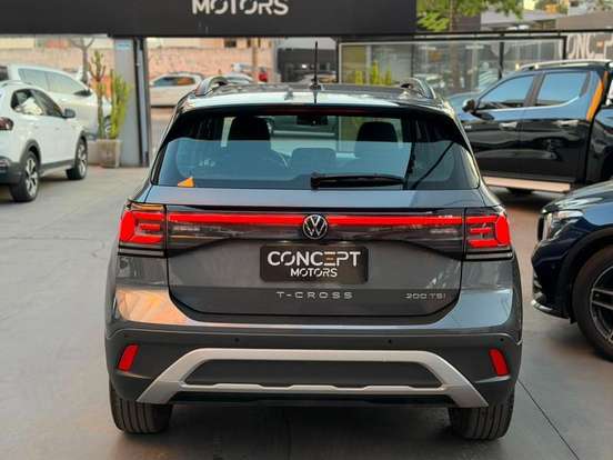 VOLKSWAGEN-T-CROSS-2025