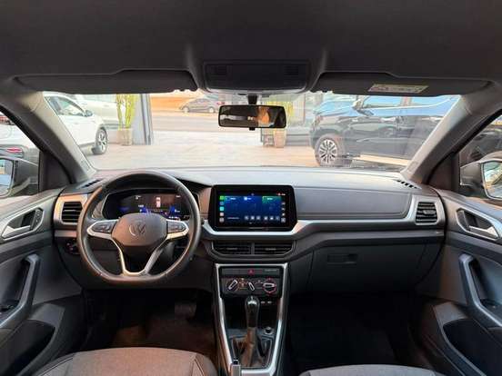 VOLKSWAGEN-T-CROSS-2025