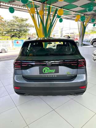 VOLKSWAGEN-T-CROSS-2023