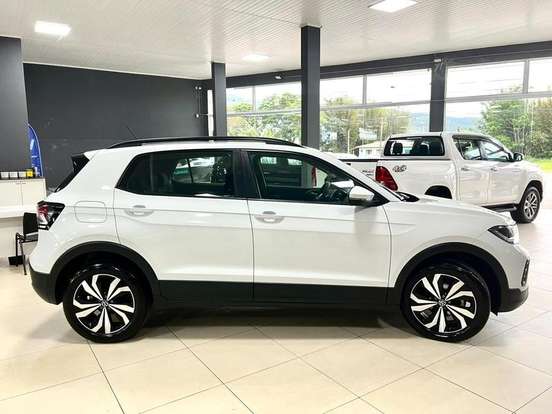 VOLKSWAGEN-T-CROSS-2025