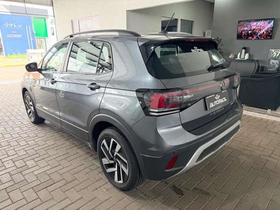 VOLKSWAGEN-T-CROSS-2024