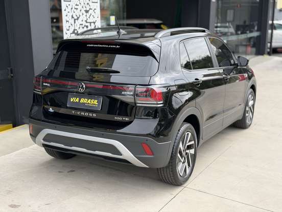 VOLKSWAGEN-T-CROSS-1.0 200 TSI TOTAL FLEX COMFORTLINE AUTOMÁTICO VOLKSWAGEN-T-CROSS-2024