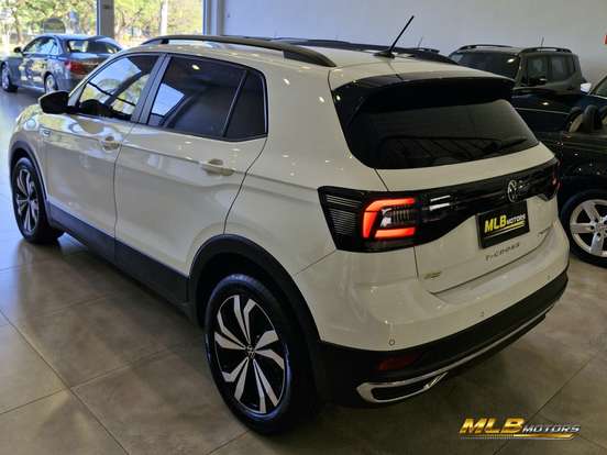 VOLKSWAGEN-T-CROSS-1.0 200 TSI TOTAL FLEX COMFORTLINE AUTOMÁTICO VOLKSWAGEN-T-CROSS-2024