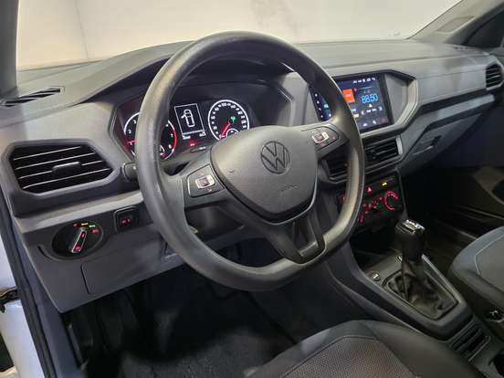 VOLKSWAGEN-T-CROSS-2022