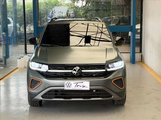 VOLKSWAGEN-T-CROSS-2025