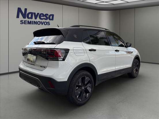 VOLKSWAGEN-T-CROSS-2026