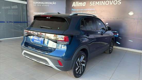 VOLKSWAGEN-T-CROSS-2025