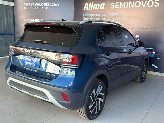 VOLKSWAGEN-T-CROSS-1.4 250 TSI TOTAL FLEX HIGHLINE AUTOMÁTICO VOLKSWAGEN-T-CROSS-2025