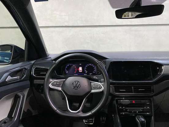VOLKSWAGEN-T-CROSS-1.4 250 TSI TOTAL FLEX HIGHLINE AUTOMÁTICO VOLKSWAGEN-T-CROSS-2022
