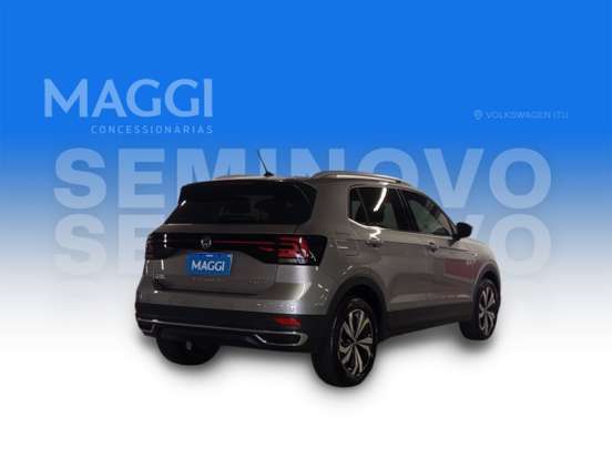VOLKSWAGEN-T-CROSS-2024