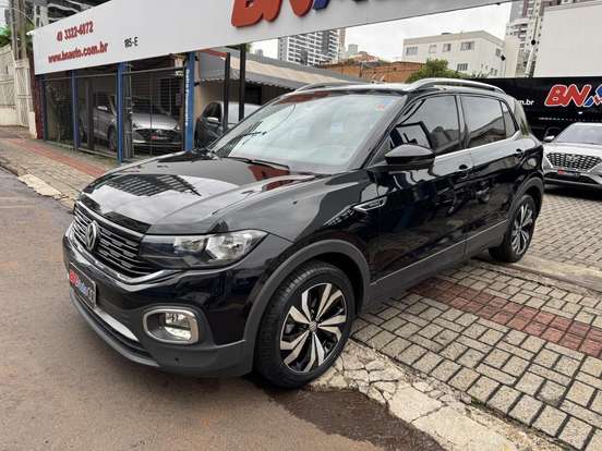 VOLKSWAGEN-T-CROSS-2021