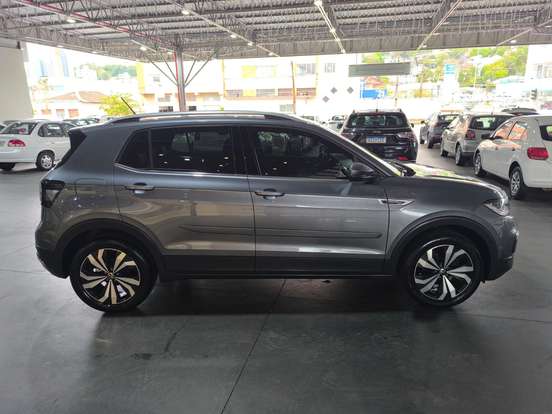 VOLKSWAGEN-T-CROSS-2023