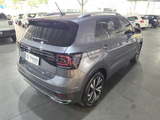 VOLKSWAGEN-T-CROSS-2023
