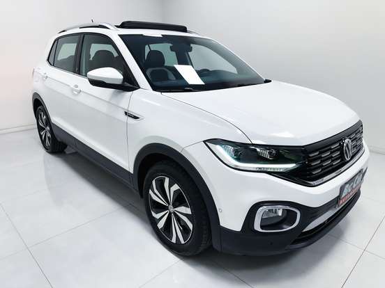 VOLKSWAGEN-T-CROSS-2021