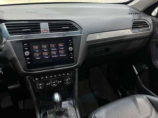VOLKSWAGEN-TIGUAN-2019