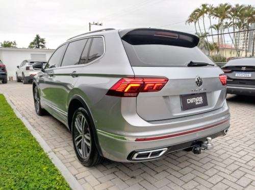 VOLKSWAGEN-TIGUAN-2.0 300 TSI GASOLINA ALLSPACE R-LINE AUTOMÁTICO VOLKSWAGEN-TIGUAN-2024
