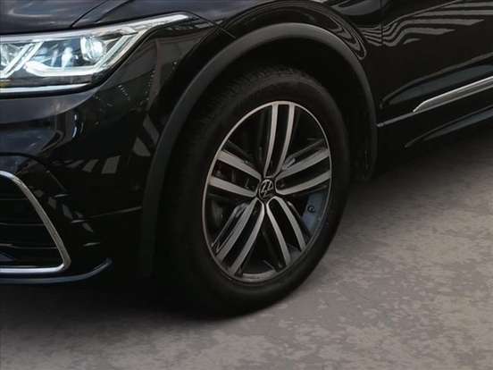 VOLKSWAGEN-TIGUAN-2024