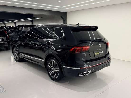 VOLKSWAGEN-TIGUAN-2024
