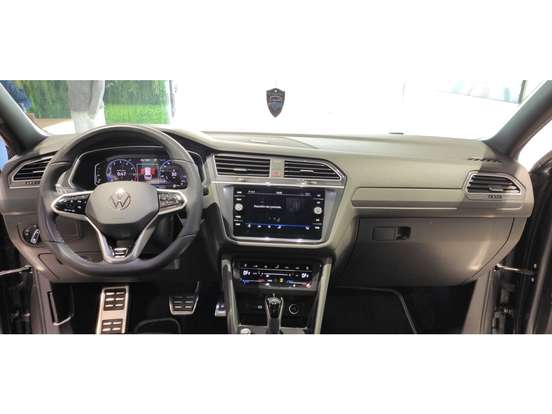 VOLKSWAGEN-TIGUAN-2.0 300 TSI GASOLINA ALLSPACE R-LINE AUTOMÁTICO VOLKSWAGEN-TIGUAN-2024