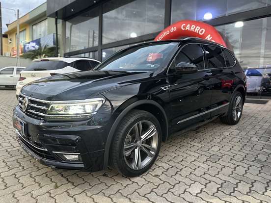 VOLKSWAGEN-TIGUAN-2020