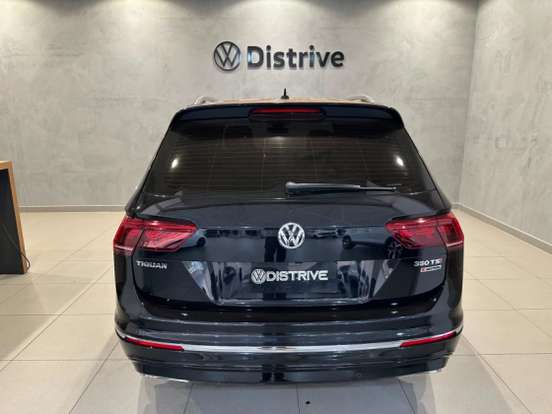 VOLKSWAGEN-TIGUAN-2021