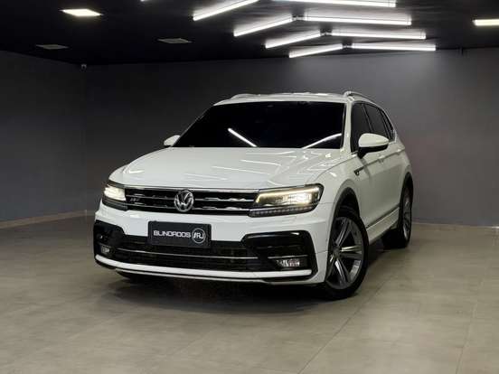 VOLKSWAGEN-TIGUAN-2019