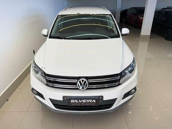 VOLKSWAGEN-TIGUAN-2013