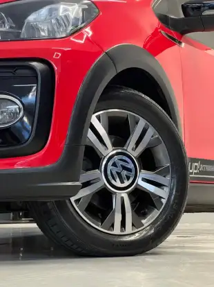VOLKSWAGEN-UP-1.0 170 TSI TOTAL FLEX XTREME 4P MANUAL VOLKSWAGEN-UP-2019