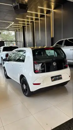 VOLKSWAGEN-UP-2017