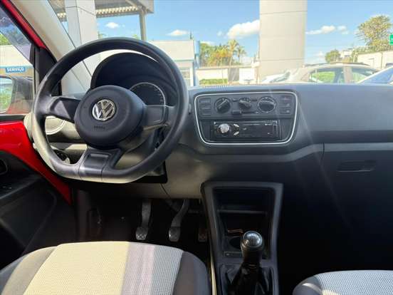 VOLKSWAGEN-UP-2014